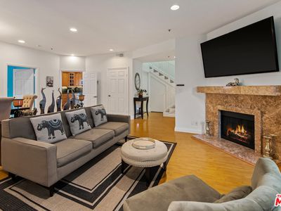 1258 N Gardner St, Los Angeles, CA, 90046