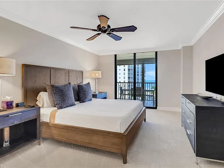 10851 Gulf Shore Dr #502 — Photo 21