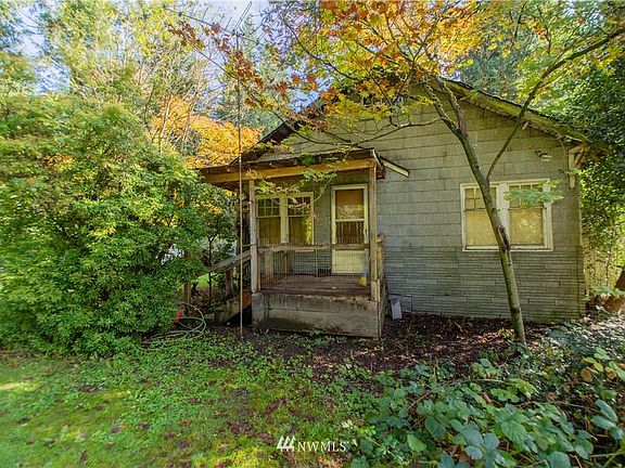 2nd image of 25716 348th Ave SE