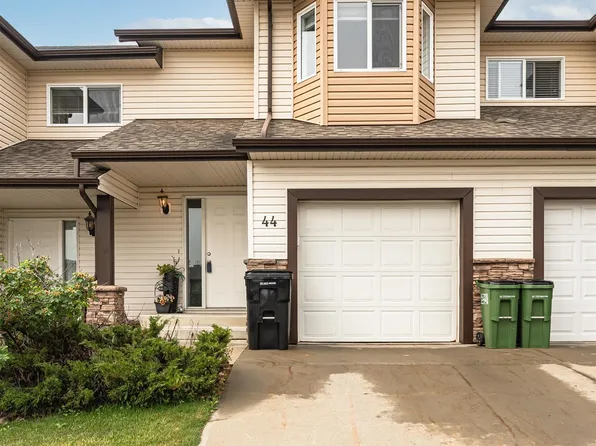 171 Brintnell Blvd NW #44, Edmonton, AB T5Y 0C6