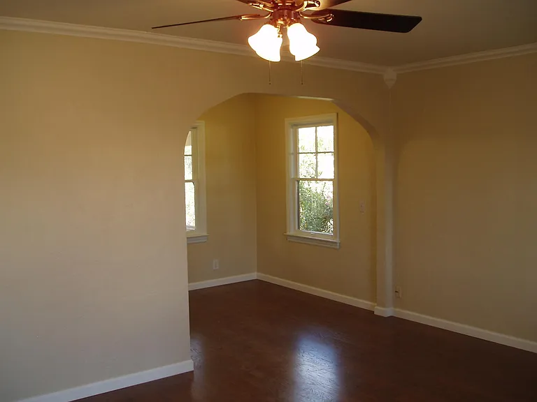 1110 W Roosevelt St — Photo 24