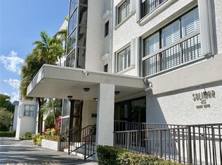255 Galen Dr APT 3D, Key Biscayne, FL 33149