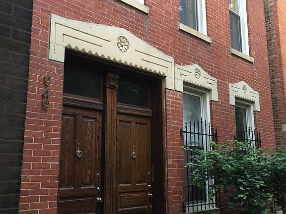 2nd image of 949 N Wolcott Ave APT 1F