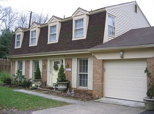 9309 Fernwood Rd, Bethesda, MD 20817