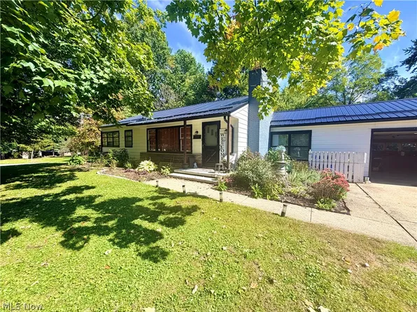 6274 Morgan Rd, Ravenna, OH 44266