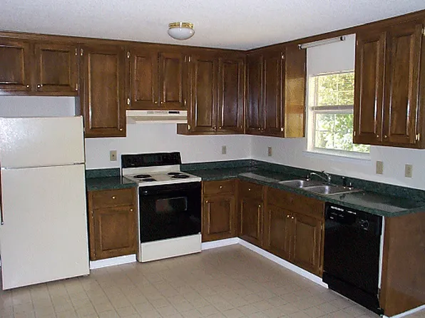 91 Bailey Dr, Newnan, GA 30263
