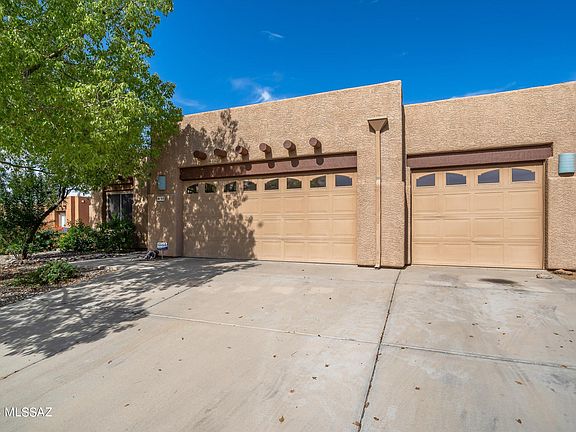 3rd image of 98 N White Willow Pl
