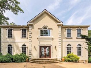 81 Oyster Shores Rd, East Hampton, NY 11937