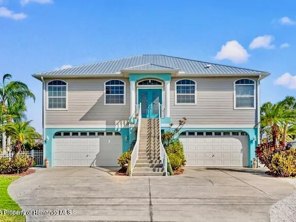 4207 Carlos Ct, Hernando Beach, FL 34607