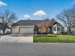 3532 Rae Ln, Woodbury, MN 55125