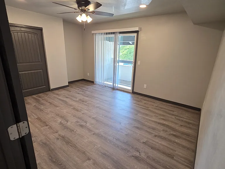 3046 E Marconi Ave #204 — Photo 36