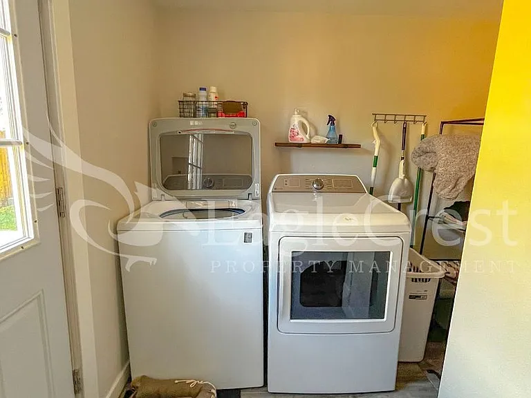 307 S Roosevelt St — Photo 13