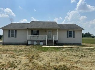 8165 Wadsworth Rd, Marshallville, OH 44645