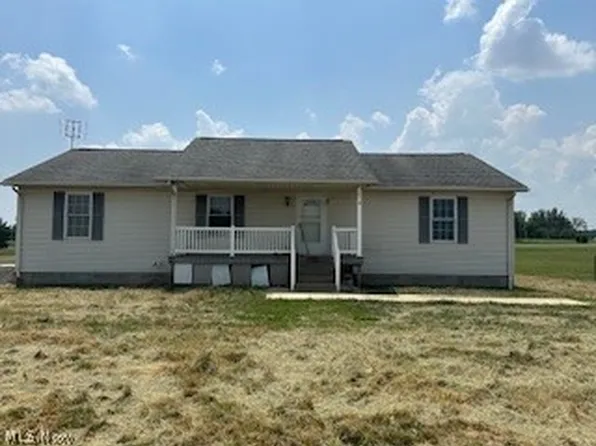 8165 Wadsworth Rd, Marshallville, OH 44645