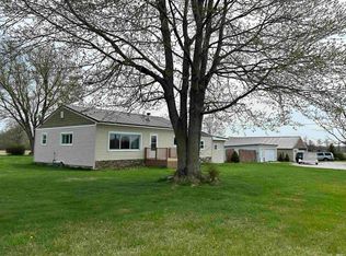 15840 Muckshaw Rd, Argos, IN 46501