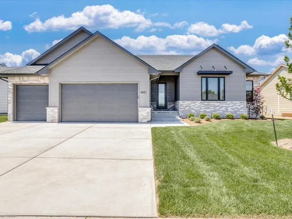 4451 N Grey Mdws, Maize, KS 67101