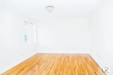 Rented by Urban Realty NYC