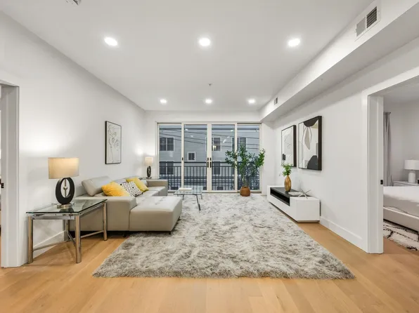 160 Brunswick St #401, Jersey City, NJ 07302