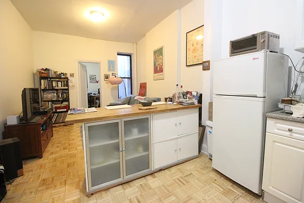 Rented by Luxor Homes & Investment Realty | media 17