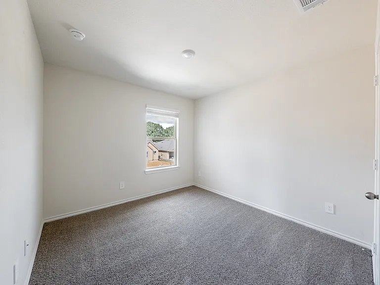 13156 Dawson Dr — Photo 27