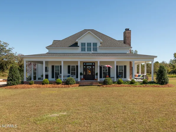 1939 Edwards Bridge Road, Grifton, NC 28530