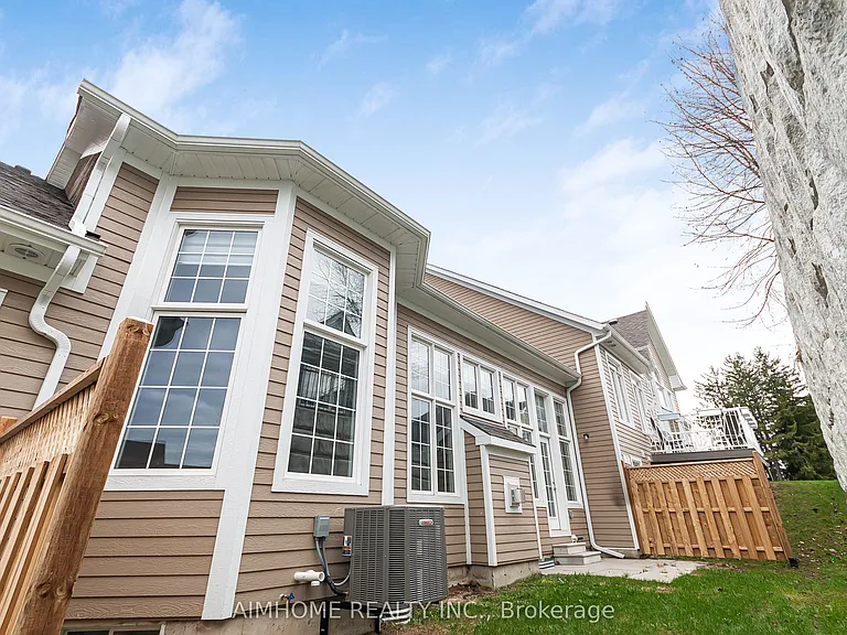 6 Prescott Cres — Photo 5