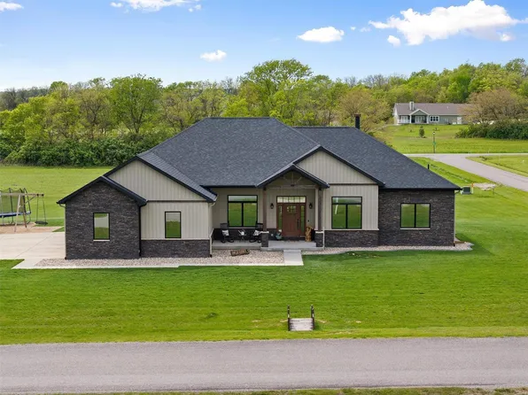 4625 Lauren Dr, Pocahontas, IL 62275
