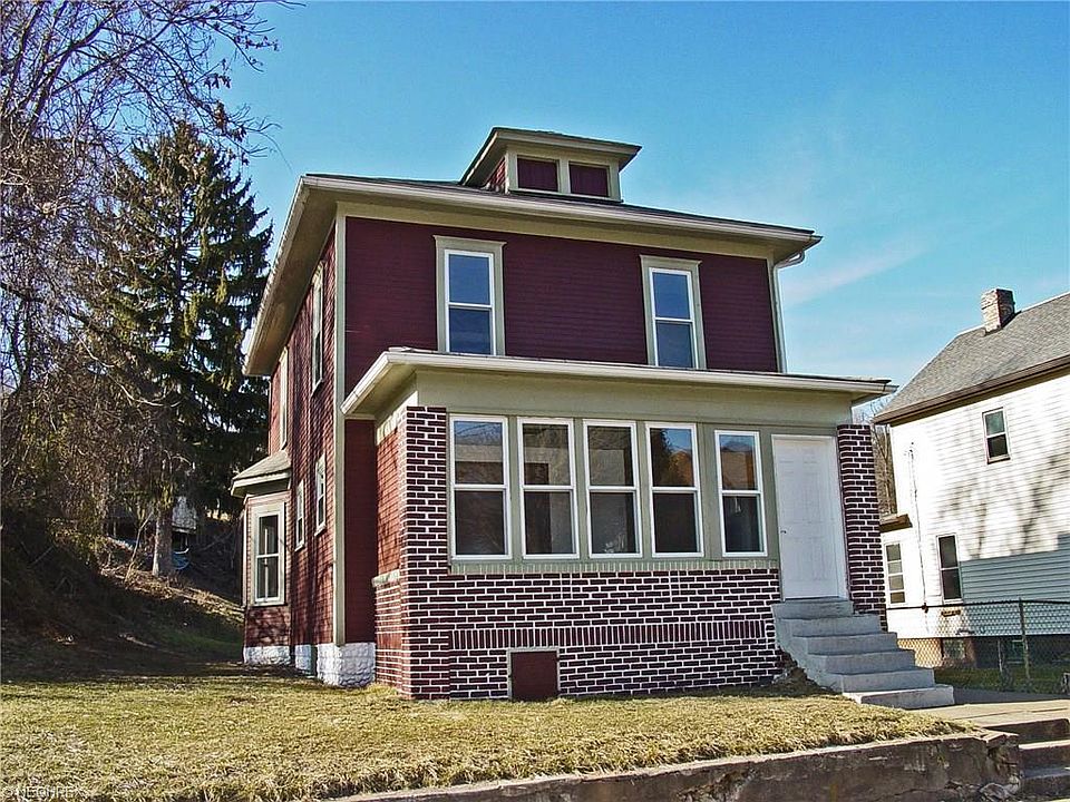 1st image of 4025 Washington St