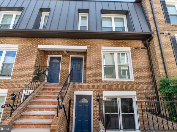 2117 N Monroe St APT D, Arlington, VA 22207