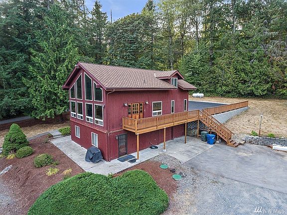 4th image of 10830 185th Ave SE