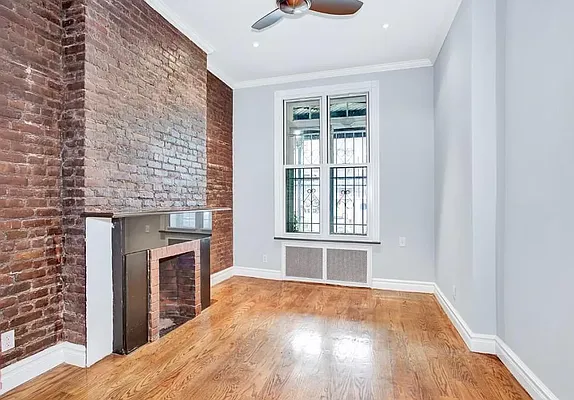 Rented by REAL New York | media 15