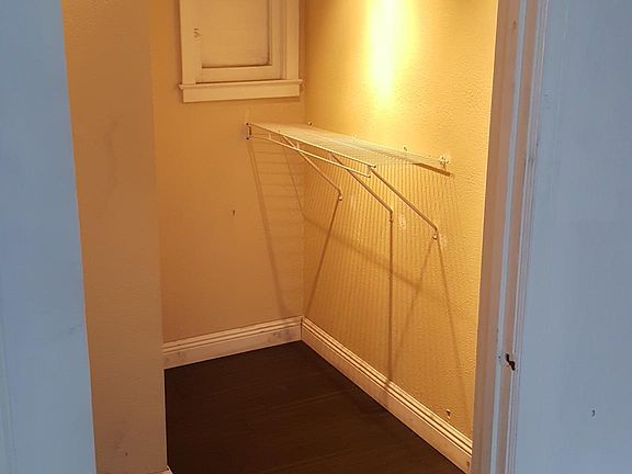 5th image of 1636 Revere Ave APT 2