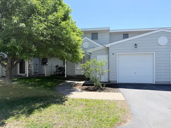 95 Maine Rd, Plattsburgh, NY 12903