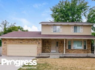 7064 S Greenborough Dr, Midvale, UT 84047