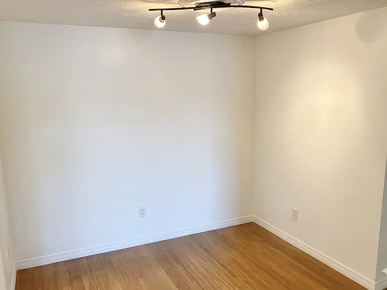 455 Wymore Rd #204 — Photo 8