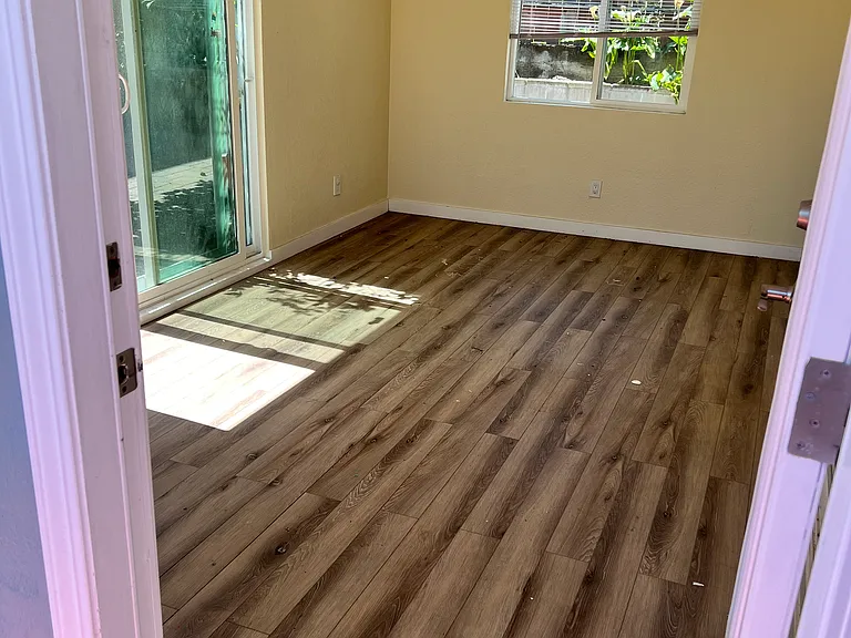 315 Juanita Ave — Photo 7