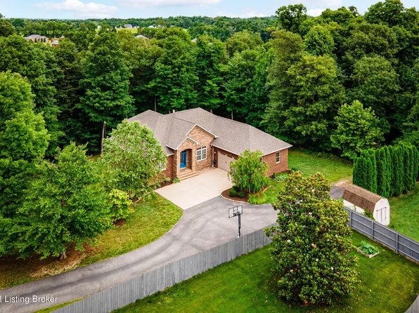 4201 Emma Lou Dr, Floyds Knobs, IN 47119