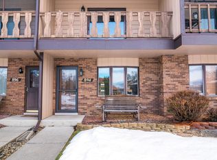 894 Jordan Cir, Schererville, IN 46375