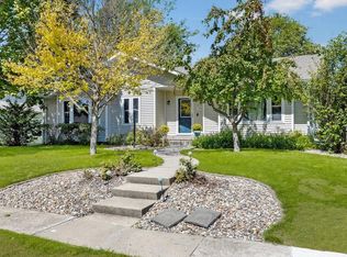 305 E 3rd St, Huxley, IA 50124