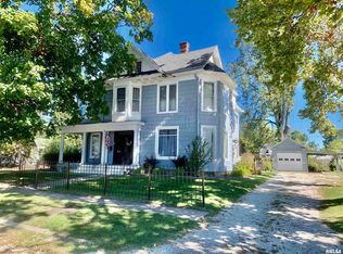 14 N Maple St, Winchester, IL 62694