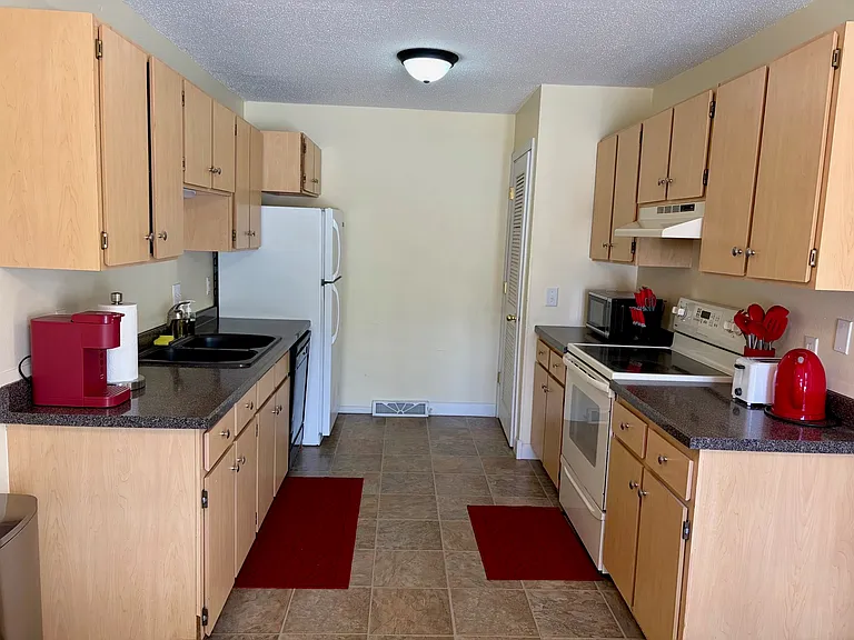 3406 Idlewild Ct — Photo 10