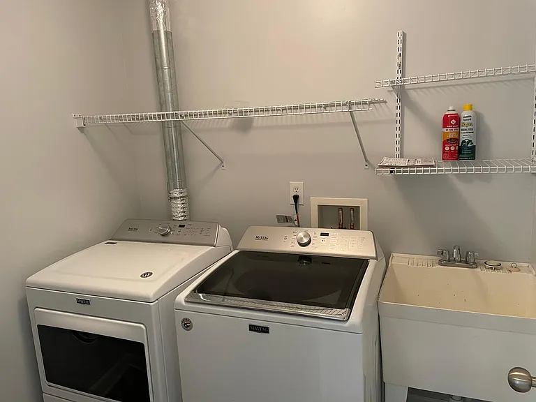 1720 Clay Dr — Photo 31