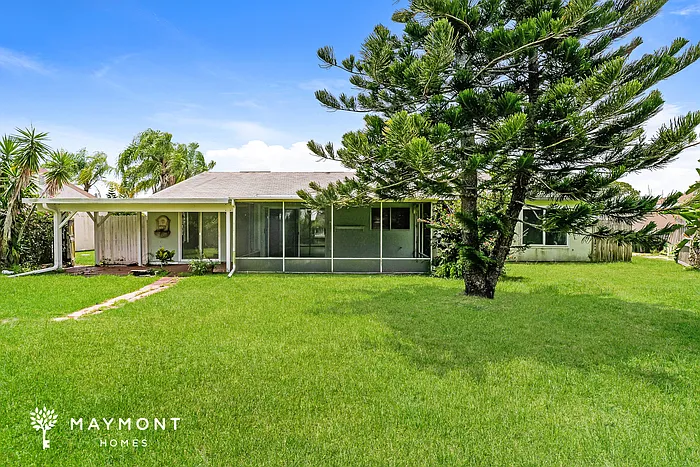 2132 SE Shelter Dr — Photo 13