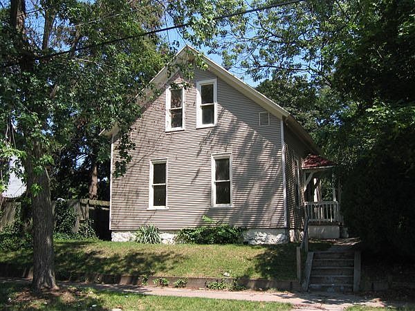 949 Fairmount SE