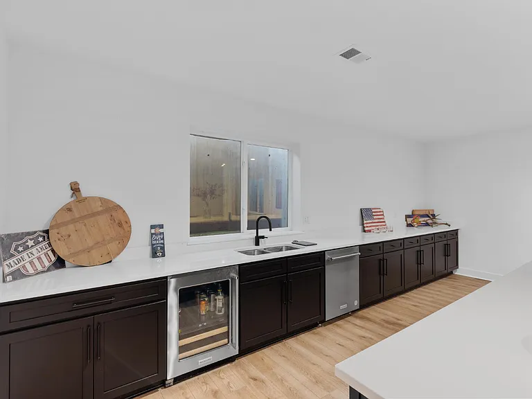 9676 Elizabeth St — Photo 12