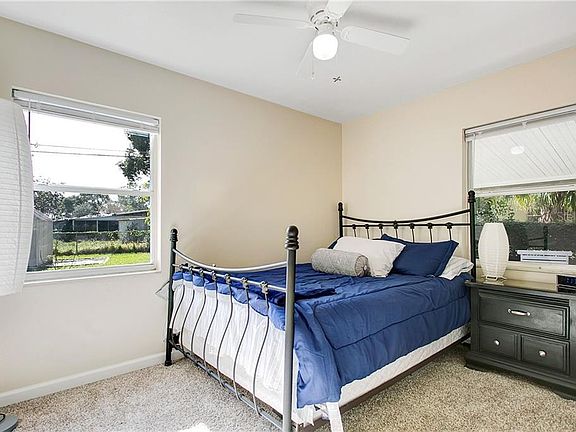 4th image of 7810 Grevillea Dr
