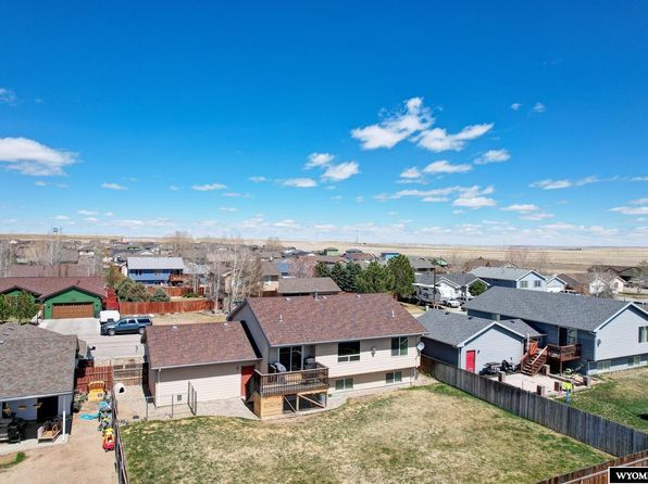 1811 Mandan Trl, Bar Nunn, WY 82601