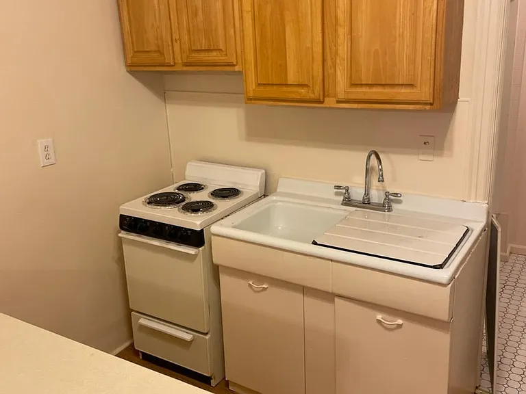 148 Grand St #15 — Photo 1