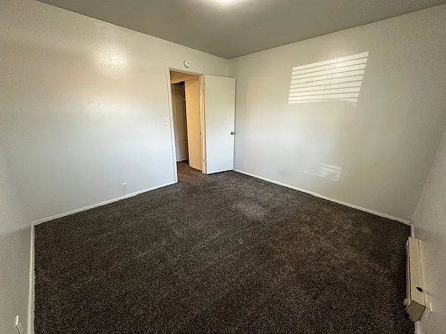 1726 Main Ave — Photo 4