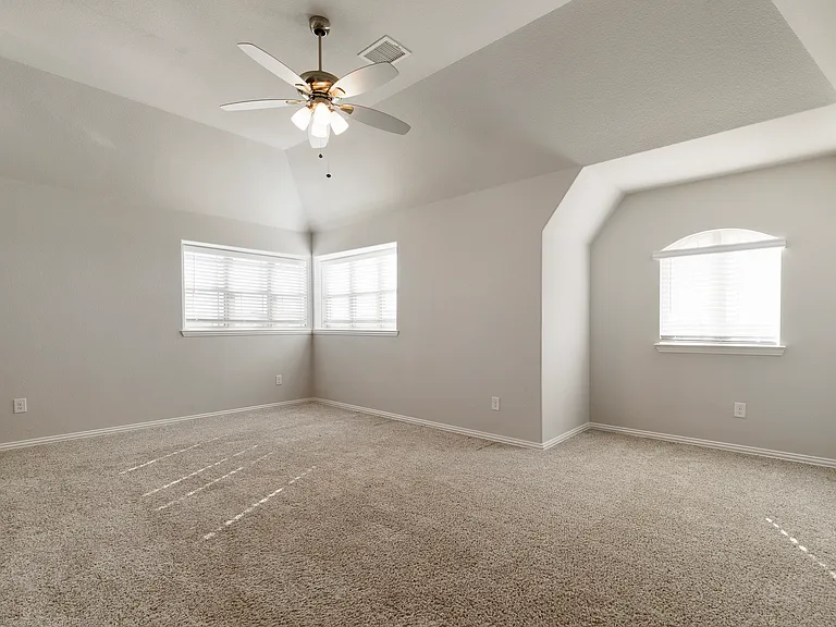 1113 Granger Dr — Photo 34